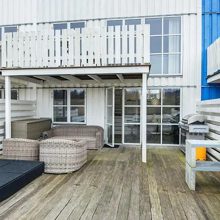 6 Person On A In Feriehus